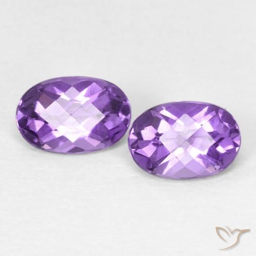 Gemas de Amatista Violeta oscuro natural de 0.88 ct, Ovalada, Opaco