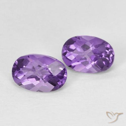 Gemas de Amatista Violeta intenso natural de 0.89 ct, Ovalada, VS