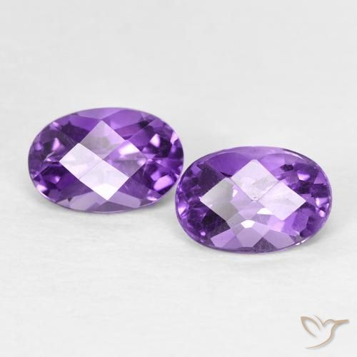 Gemas de Amatista Violeta intenso natural de 0.95 ct, Ovalada, VVS-VS