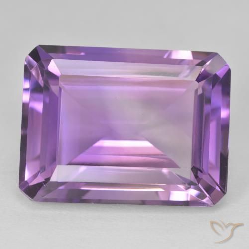 21.90ct Natural Medium Light Purplish-Violet Amatista, corte esmeralda, VVS