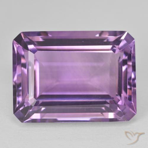 22.46ct Natural Medium Light Purplish-Violet Amatista, corte esmeralda, VVS