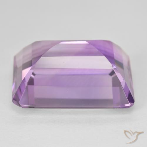 Amatista Medium Light Purplish-Violet natural de 22.05 ct, Corte Octágono / Esmeralda, VVS