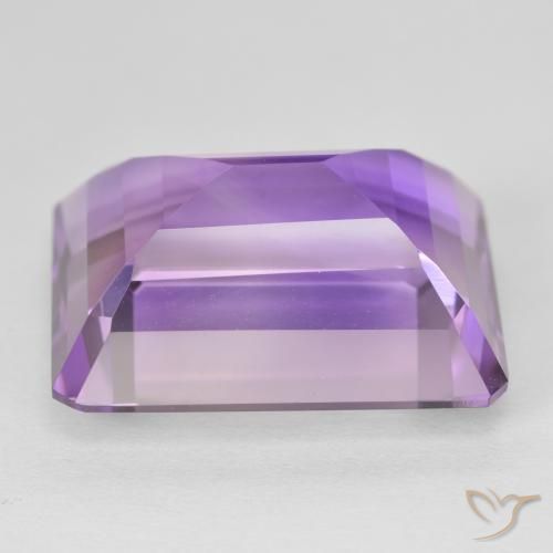 Amatista Violeta medio natural de 22.70 ct, Corte Octágono / Esmeralda, VVS-VS
