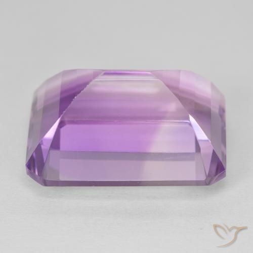 Amatista Medium Light Purplish-Violet natural de 24.01 ct, Corte Octágono / Esmeralda, VVS