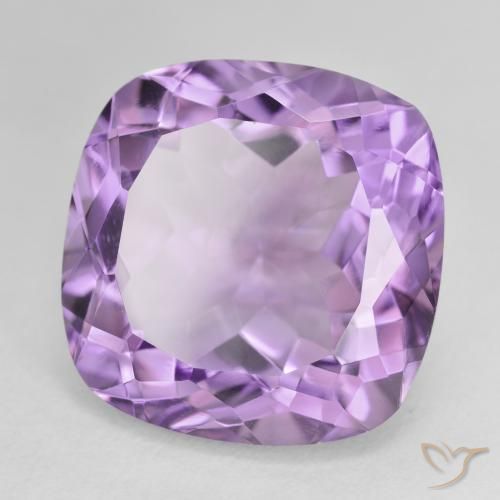 Amatista Violeta medio natural de 22.37 ct, Forma Cojín, VVS