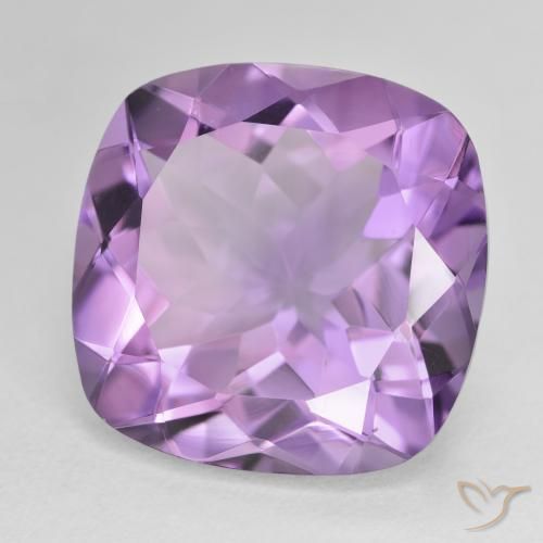 Amatista Violeta medio natural de 19.07 ct, Forma Cojín, VVS