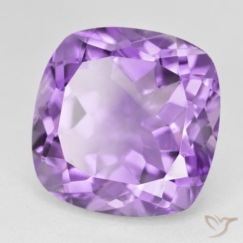 Amatista Violeta medio natural de 22.50 ct, Forma Cojín, VVS