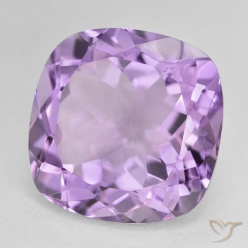 Amatista Violeta medio natural de 21.31 ct, Forma Cojín, VVS