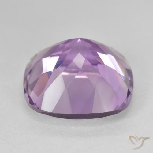 Amatista Violeta medio natural de 12.45 ct, Forma Cojín, VVS