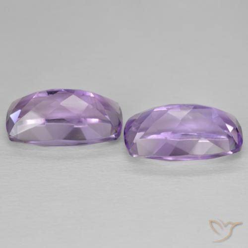 Gemas de Amatista Medium Light Purplish-Violet natural de 12.80 ct, Forma Cojín, VVS