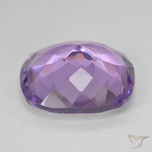 Amatista Violeta medio natural de 12.20 ct, Forma Cojín, VVS-VS
