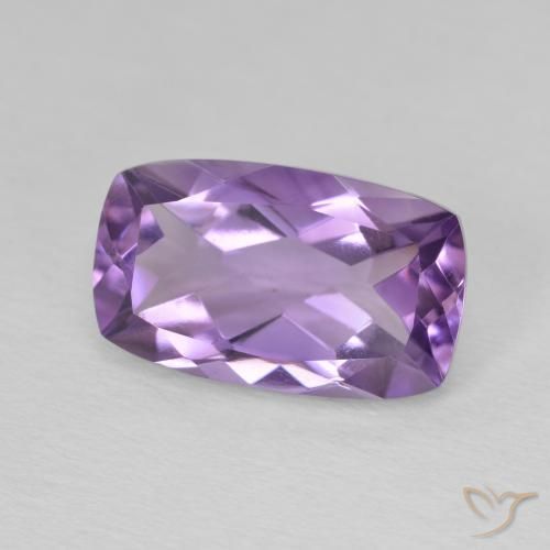 Amatista Violeta oscuro natural de 5.80 ct, Forma Cojín, VVS