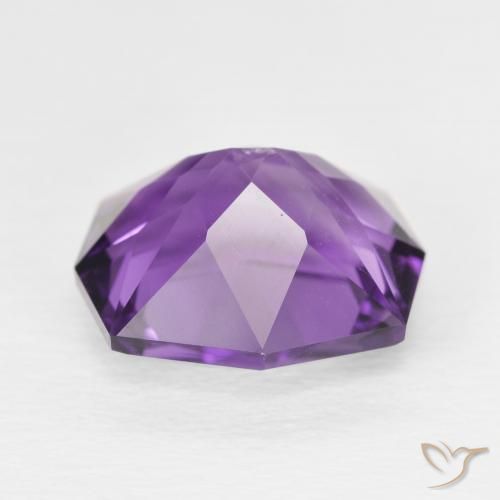Amatista Violeta vívido natural de 4.78 ct, Elegante, VS