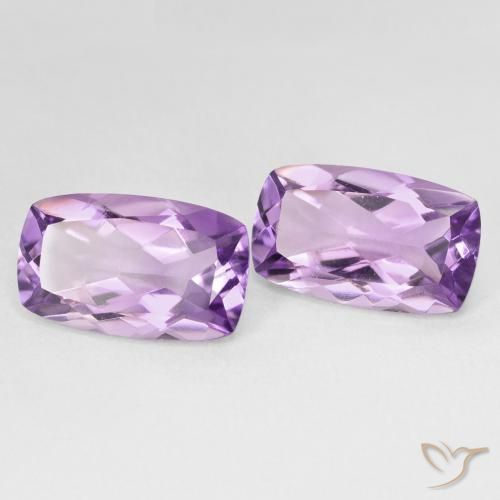 Gemas de Amatista Violeta medio natural de 11.47 ct, Forma Cojín, VVS