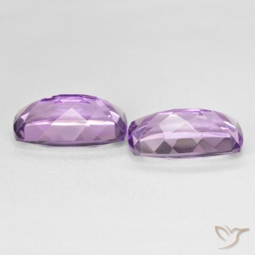 Gemas de Amatista Violeta medio natural de 11.47 ct, Forma Cojín, VVS