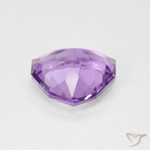 Amatista Violeta oscuro natural de 3.06 ct, Trillón, VVS-VS