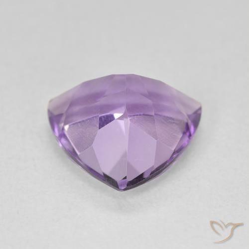 Amatista Violeta iris natural de 2.87 ct, Trillón, VVS-VS