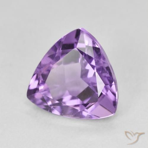 Amatista Violeta medio natural de 3.00 ct, Trillón, VS