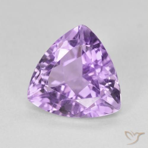 Amatista Violeta medio natural de 2.88 ct, Trillón, VS
