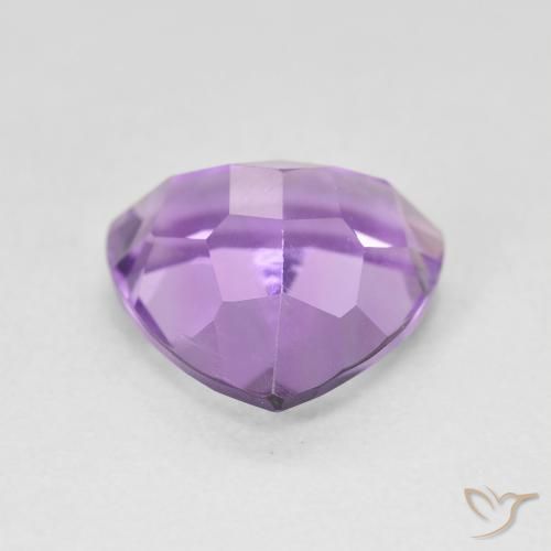 Amatista Violeta medio natural de 3.12 ct, Trillón, VS