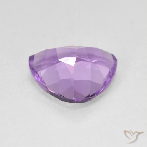 Amatista Violeta medio natural de 2.56 ct, Trillón, VS