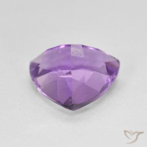 Amatista Violeta oscuro natural de 2.86 ct, Trillón, VVS-VS