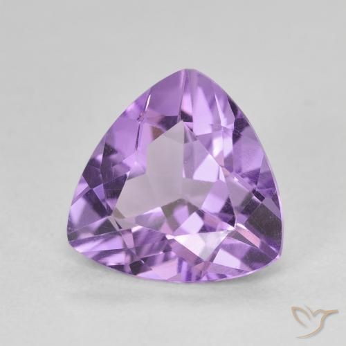Amatista Violeta medio natural de 2.60 ct, Trillón, VVS
