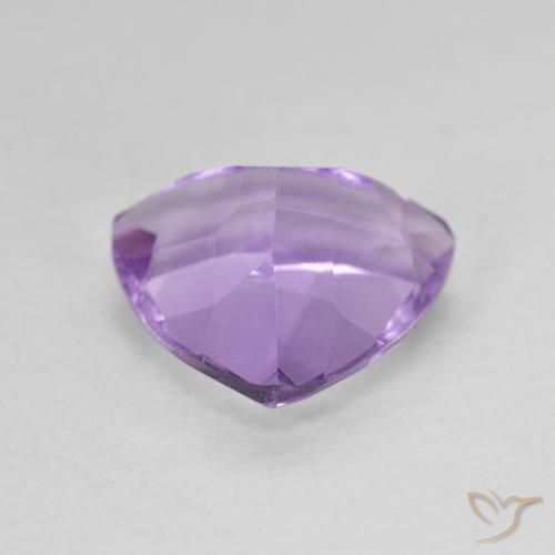 Amatista Violeta medio natural de 2.86 ct, Trillón, VVS-VS