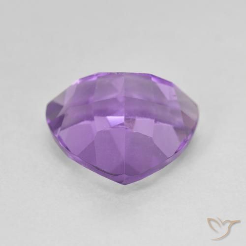 Amatista Violeta oscuro natural de 3.16 ct, Trillón, VVS-VS