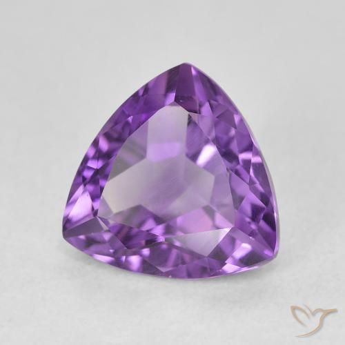 Amatista Violeta medio natural de 3.05 ct, Trillón, VVS-VS