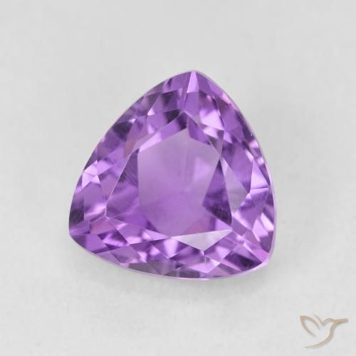 Amatista Violeta intenso natural de 2.70 ct, Trillón, VVS-VS