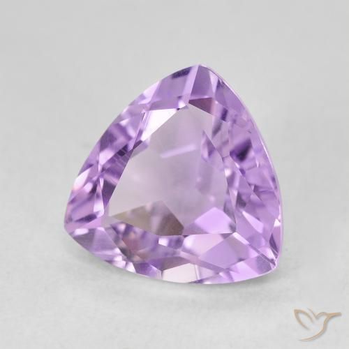 Amatista Violeta vívido natural de 2.97 ct, Trillón, VVS-VS