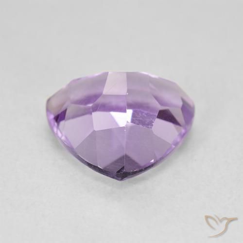 Amatista Violeta vívido natural de 2.97 ct, Trillón, VVS-VS