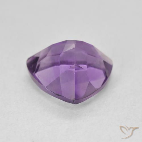 Amatista Violeta medio natural de 2.86 ct, Trillón, VVS