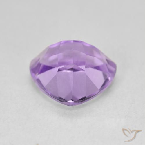 Amatista Violeta medio natural de 2.82 ct, Trillón, VVS