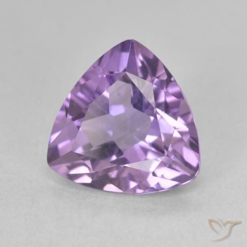 Amatista Violeta vívido natural de 2.99 ct, Trillón, VVS-VS
