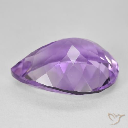 Amatista Violeta medio natural de 17.78 ct, En forma de pera, VVS