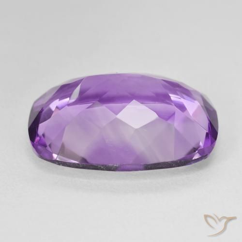 Amatista Violeta púrpura medio natural de 16.66 ct, Forma Cojín, VVS