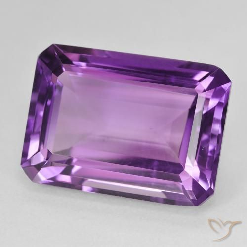 Amatista Violeta medio natural de 14.92 ct, Corte Octágono / Esmeralda, VS