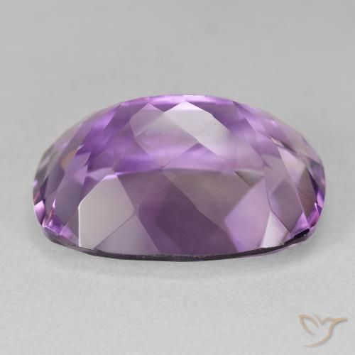 Amatista Violeta medio claro natural de 19.00 ct, Forma Cojín, VVS-VS