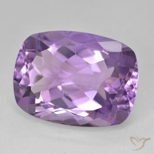 Amatista Violeta medio natural de 19.34 ct, Forma Cojín, VVS