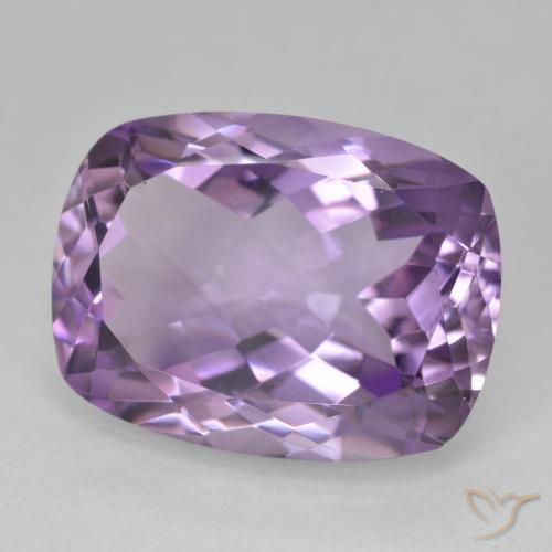 Amatista Violeta medio natural de 20.06 ct, Forma Cojín, VVS