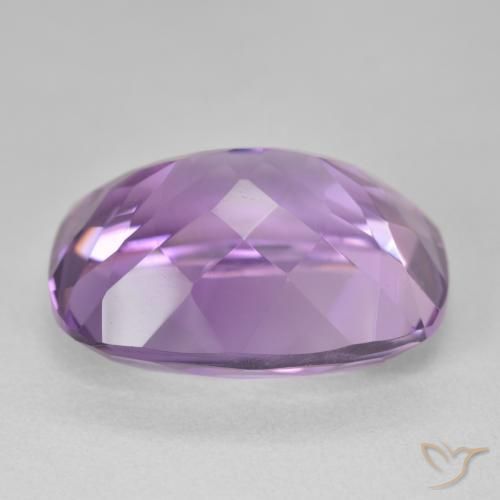 Amatista Violeta medio natural de 20.06 ct, Forma Cojín, VVS