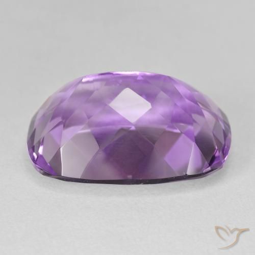 Amatista Violeta medio claro natural de 19.24 ct, Forma Cojín, VVS-VS