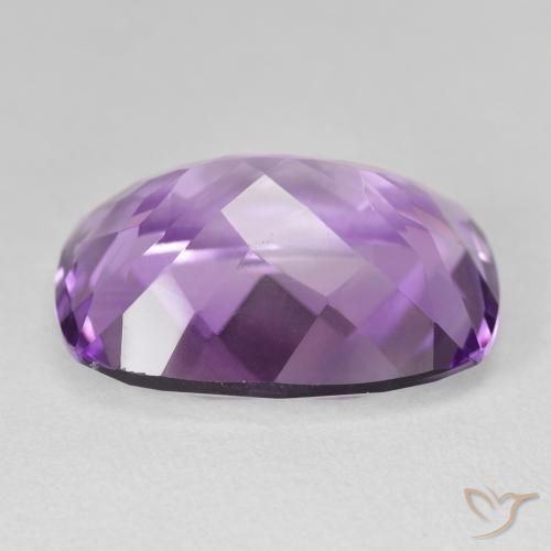 Amatista Violeta medio claro natural de 18.37 ct, Forma Cojín, VVS-VS