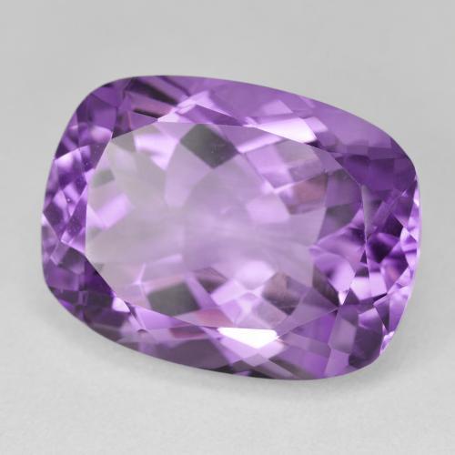 Amatista Violeta medio natural de 19.50 ct, Forma Cojín, VVS-VS