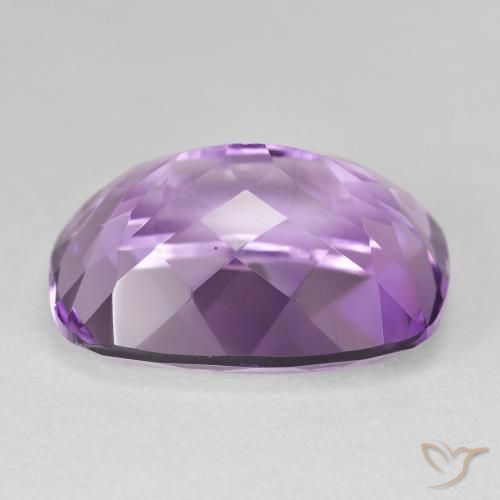 Amatista Violeta medio claro natural de 19.44 ct, Forma Cojín, VVS-VS