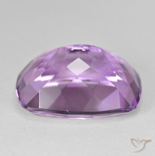 Amatista Violeta medio natural de 20.15 ct, Forma Cojín, VVS-VS