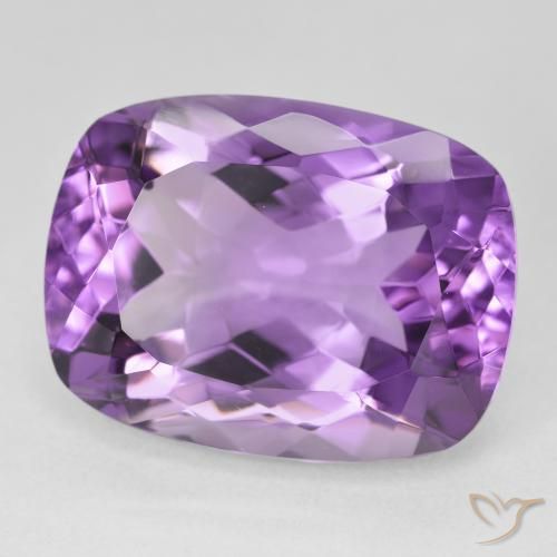 Amatista Violeta medio claro natural de 19.53 ct, Forma Cojín, VVS