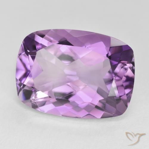 Amatista Violeta rosáceo medio natural de 13.17 ct, Forma Cojín, VVS